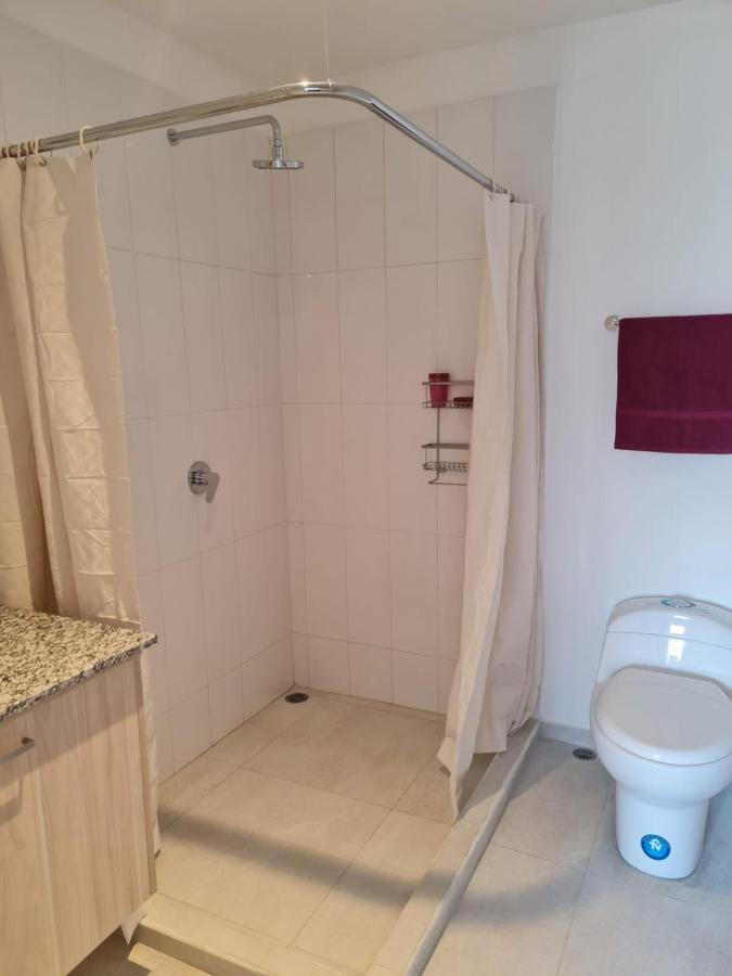 Hermoso Departamento, Centrico Y Tranquilo Quito Bagian luar foto