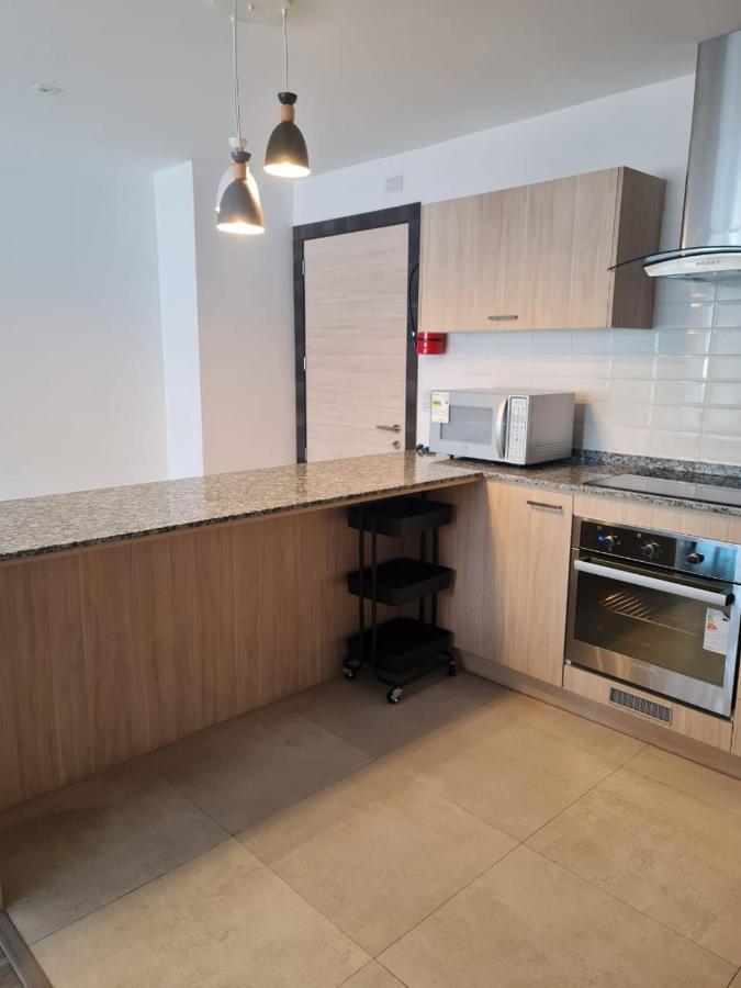 Hermoso Departamento, Centrico Y Tranquilo Quito Bagian luar foto